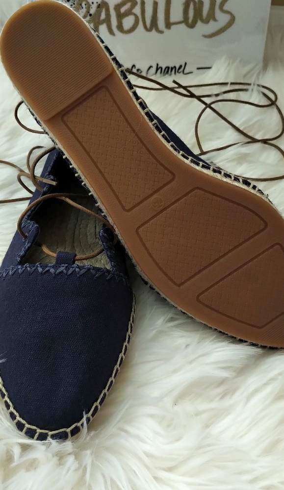 ***SOLD***Tory Burch Sonoma Gillie Espadrille Navy Sea Color - Picture 6 of 8